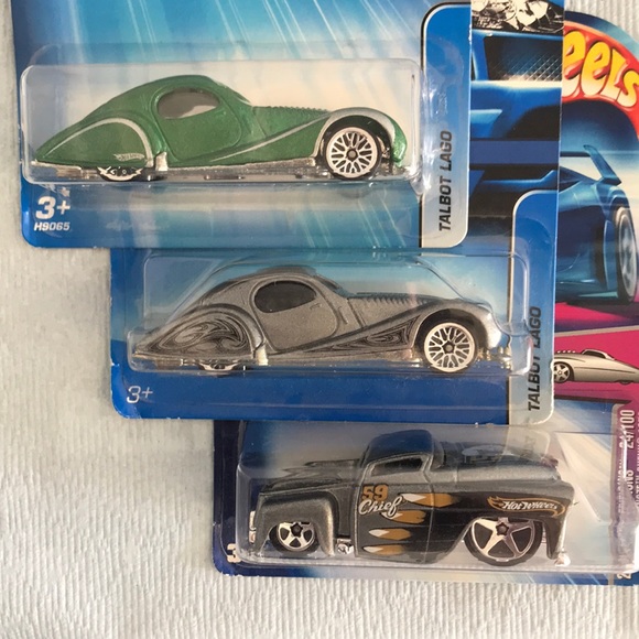 💞 Valentine’s Day car couple 💞 - Picture 7 of 7